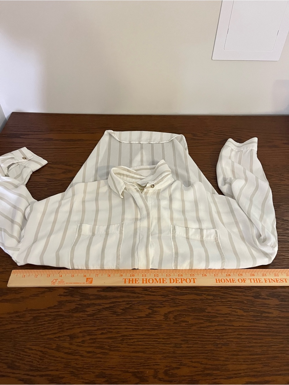 Anthropologie Maeve Neutral Striped Button-Up Tie Front Top Size XS Lightweight - Picture 10 of 11